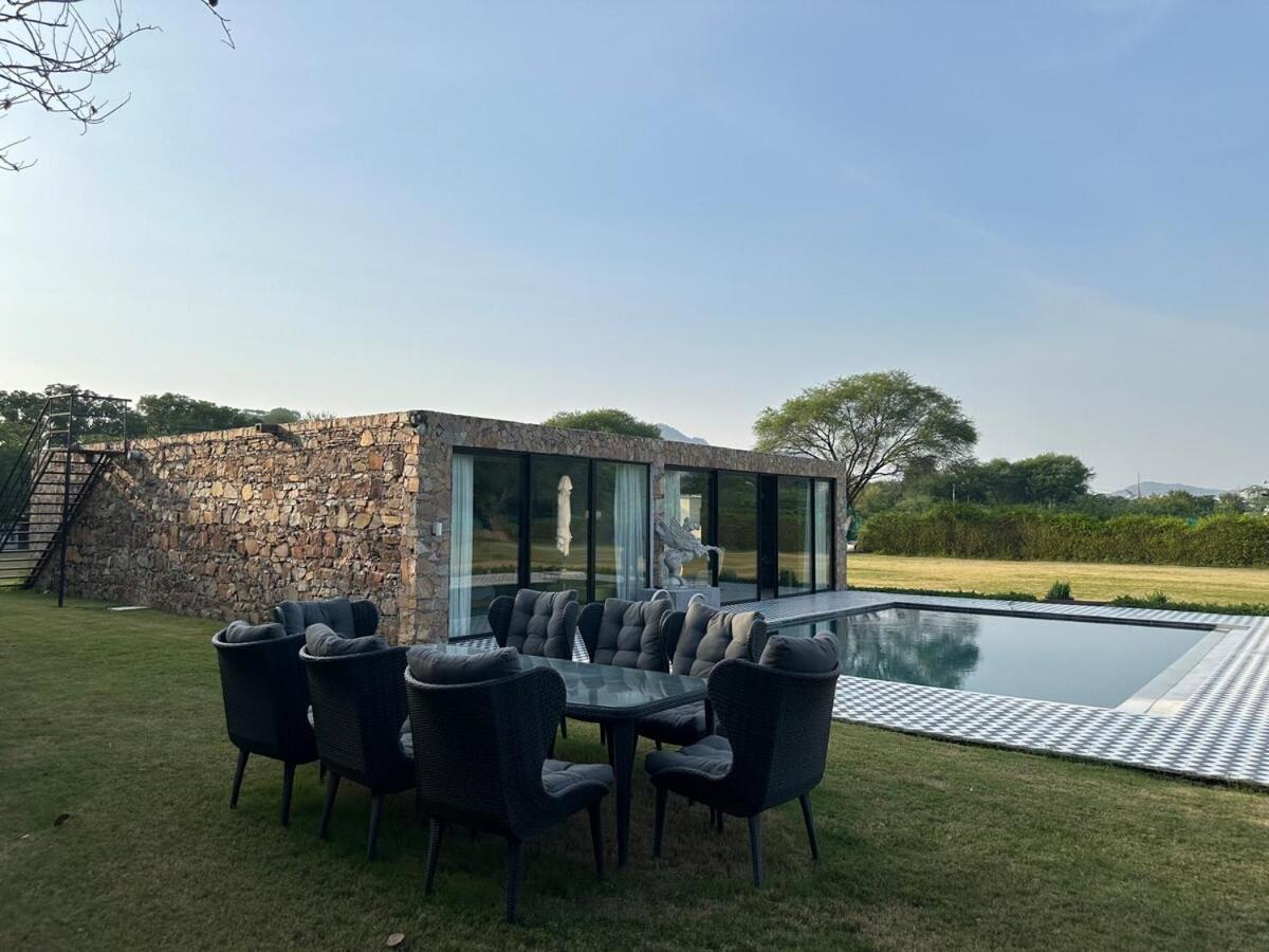 Kesar Farm House On The Lake Udaipur Buitenkant foto